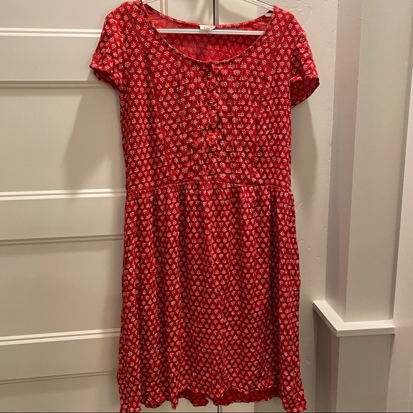 Red Emberley Floral Dress- Size L - Picture 2 of 3